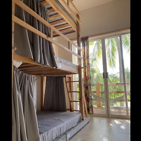 פוארטו אסקונדידו La Palmera Hostel מראה חיצוני תמונה