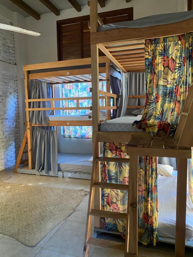 פוארטו אסקונדידו La Palmera Hostel מראה חיצוני תמונה